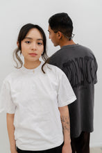 Load image into Gallery viewer, Triste Tee